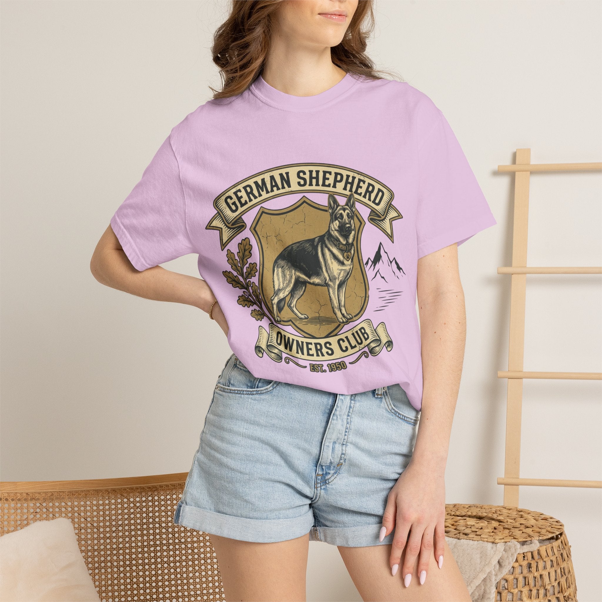 German Shepherd Owners Club T-Shirt - Vintage Shield Dog Tee