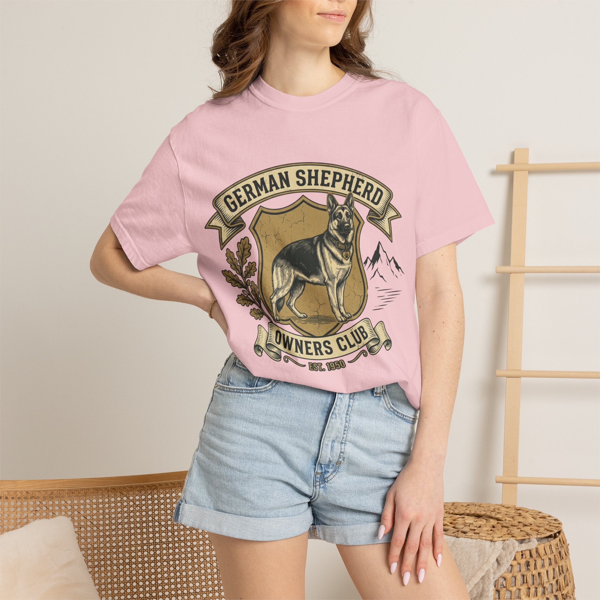 German Shepherd Owners Club T-Shirt - Vintage Shield Dog Tee