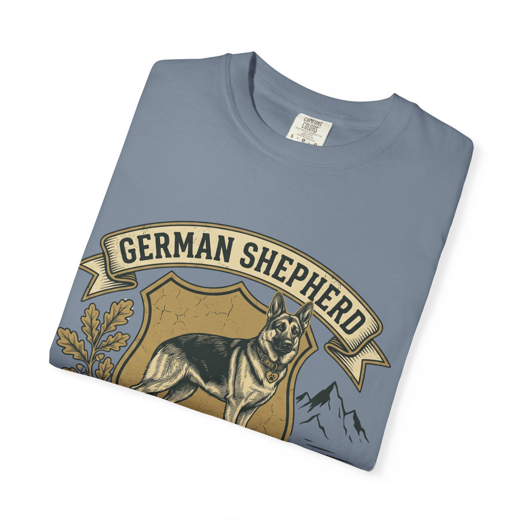 German Shepherd Owners Club T-Shirt - Vintage Shield Dog Tee
