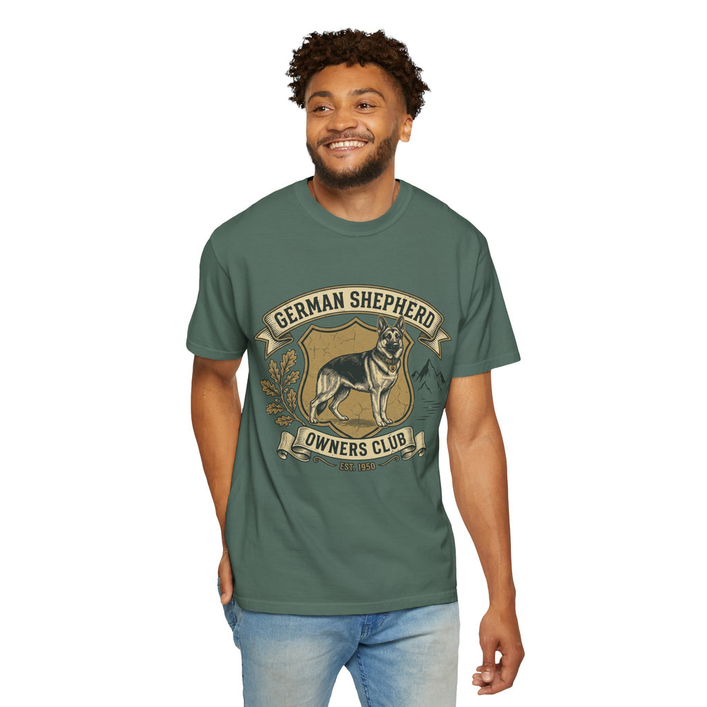 German Shepherd Owners Club T-Shirt - Vintage Shield Dog Tee
