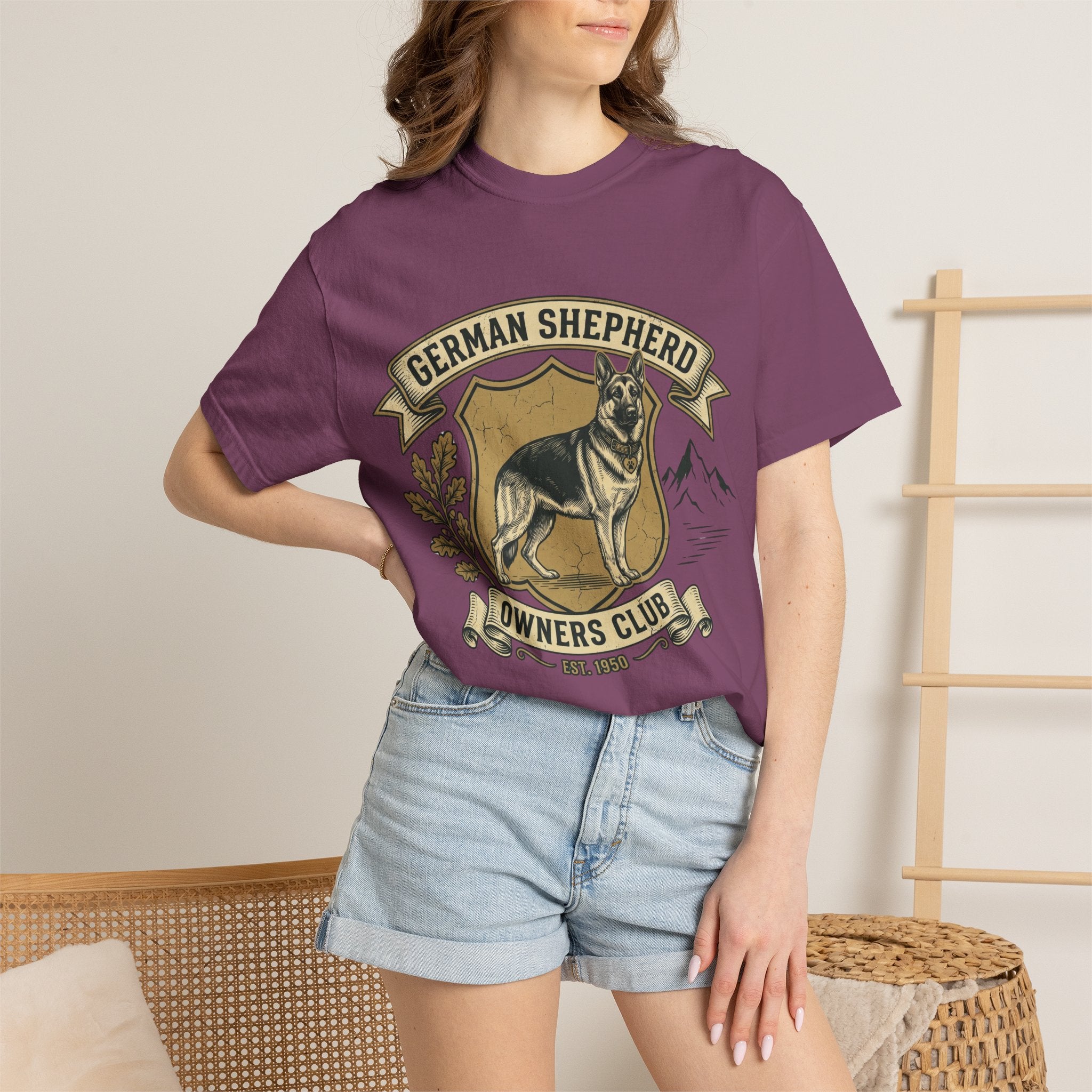 German Shepherd Owners Club T-Shirt - Vintage Shield Dog Tee